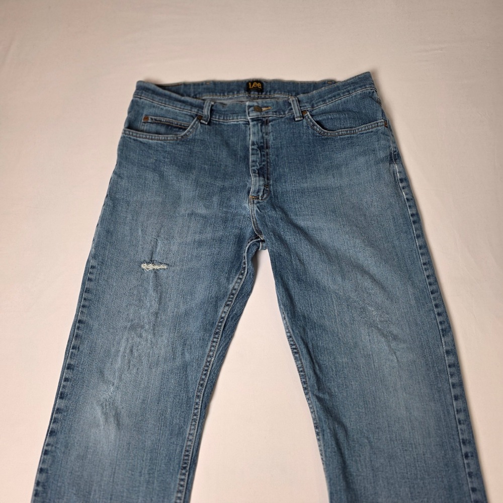 Lee Straight Leg Jeans Mens‎ 38x29 Medium Wash Distressed Frayed Hem Denim